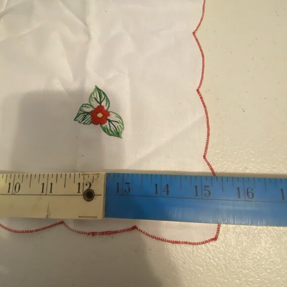 VTG Placemats Holiday Christmas Napkins Cotton Appliqué Flower Embroidery 8pcs - Picture 6 of 10